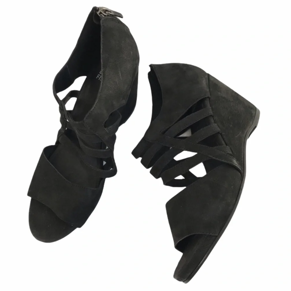 EILEEN FISHER Dewey Black Strappy Cage Wedge Sandals NEW Size 8.5